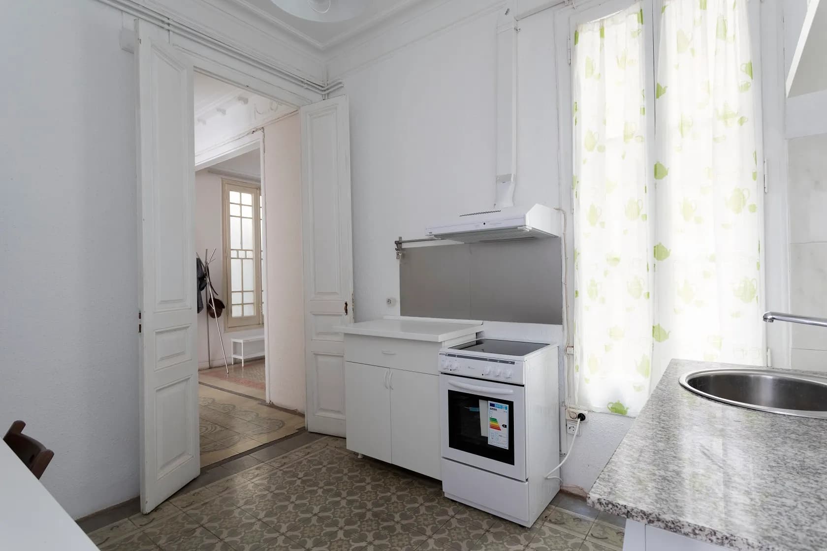 Private room in Barcelona photo 4