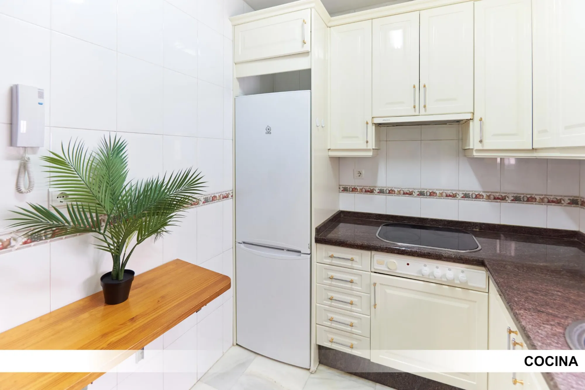 Kitchen 4