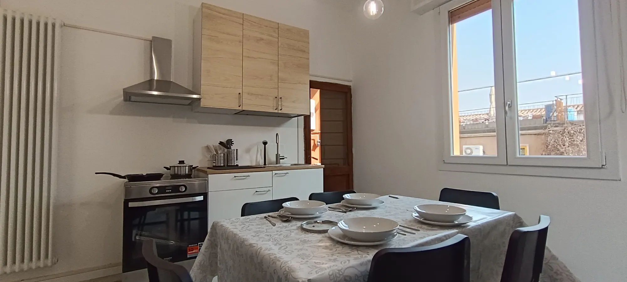 Kitchen 1