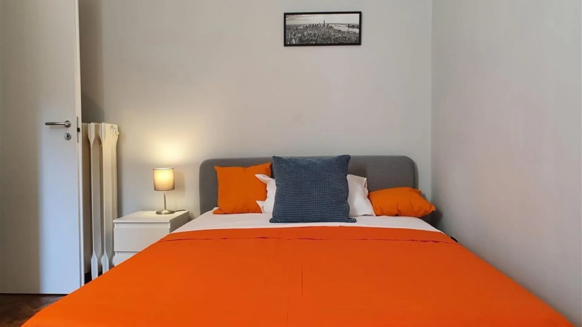 Private room in Milan photo 2