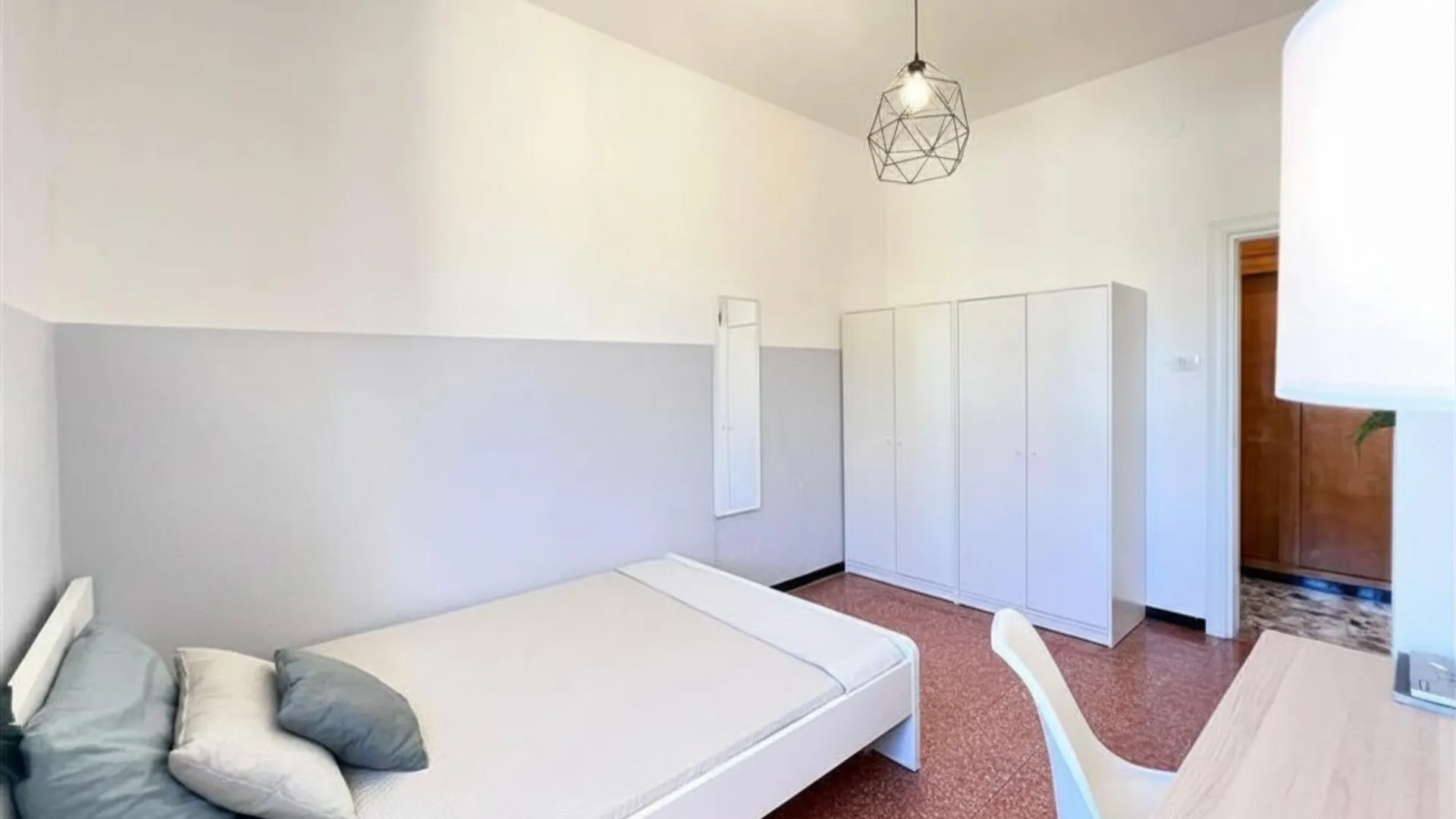 Private room in Milan photo 4